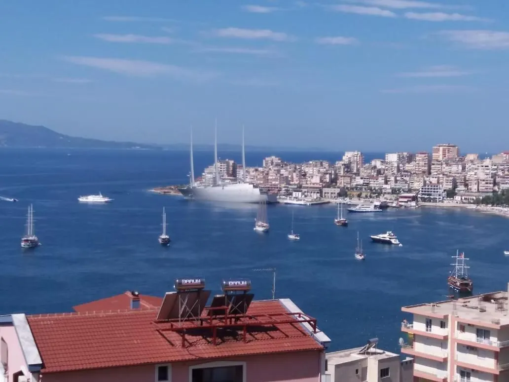 Sunny&Seaview Apartment ساراندا