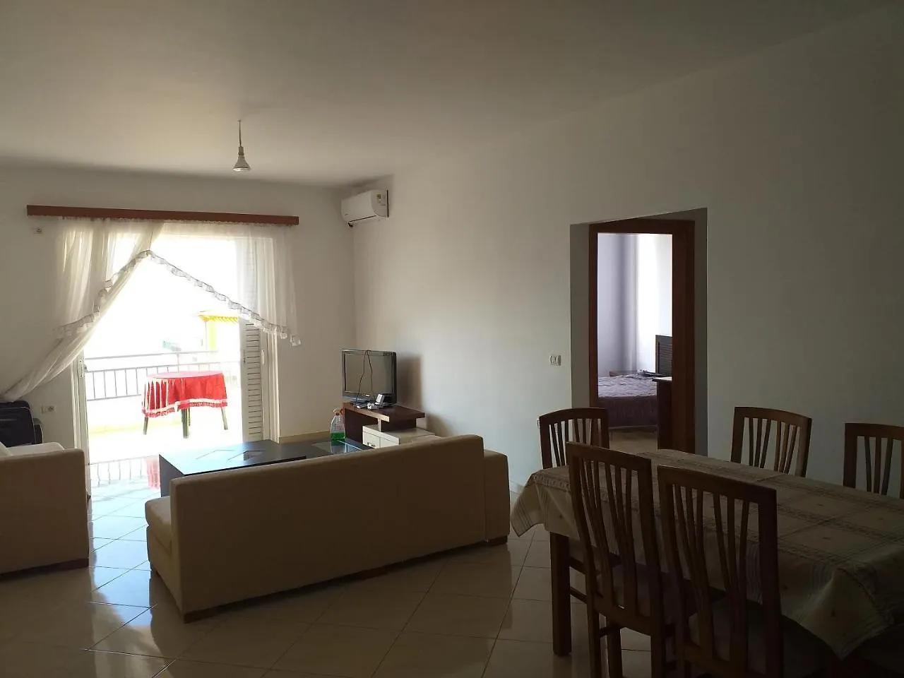 Sunny&Seaview Apartment ساراندا